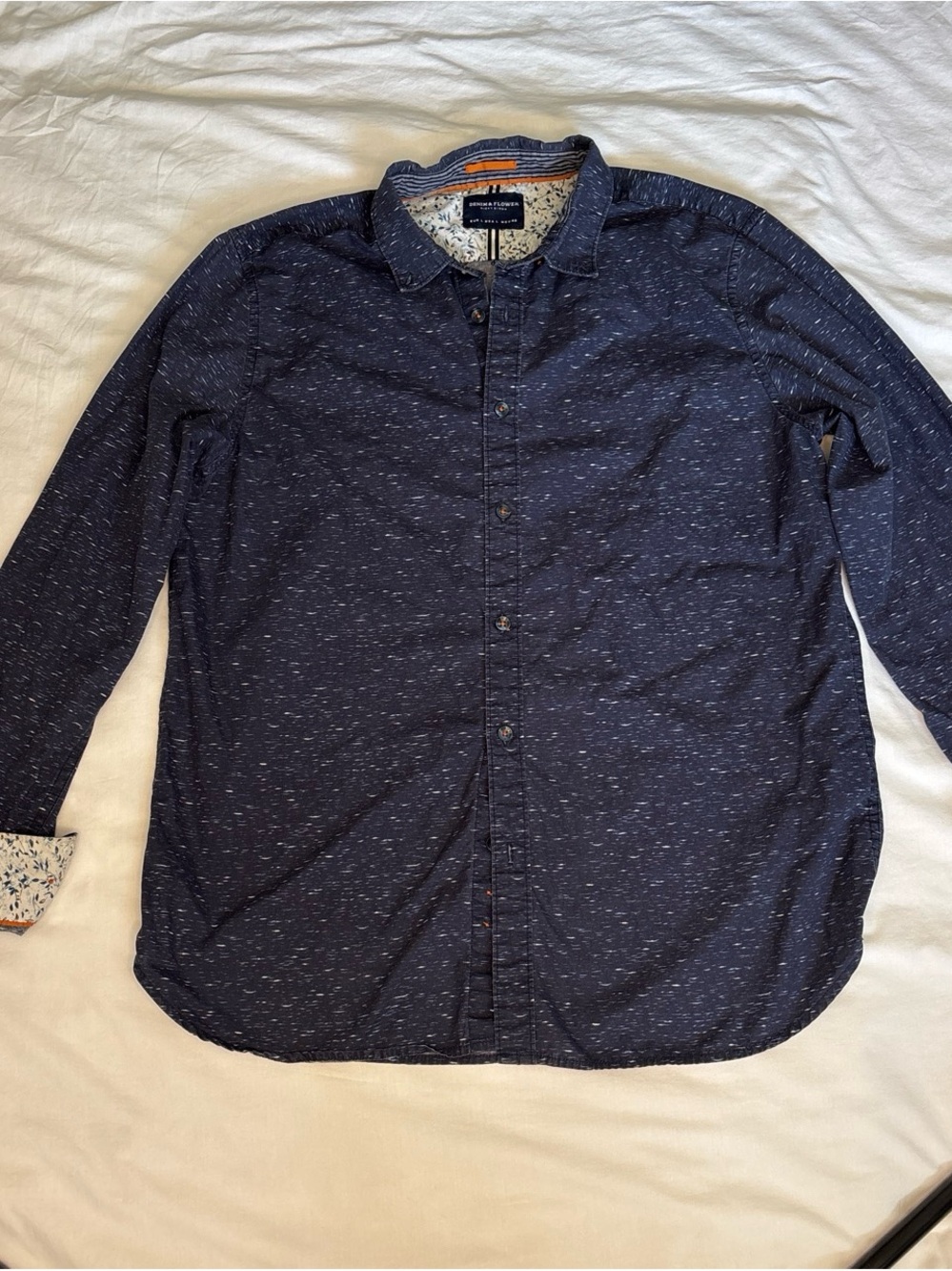 Denim & Flower Navy Speckled Long-Sleeve Button-Down Shirt